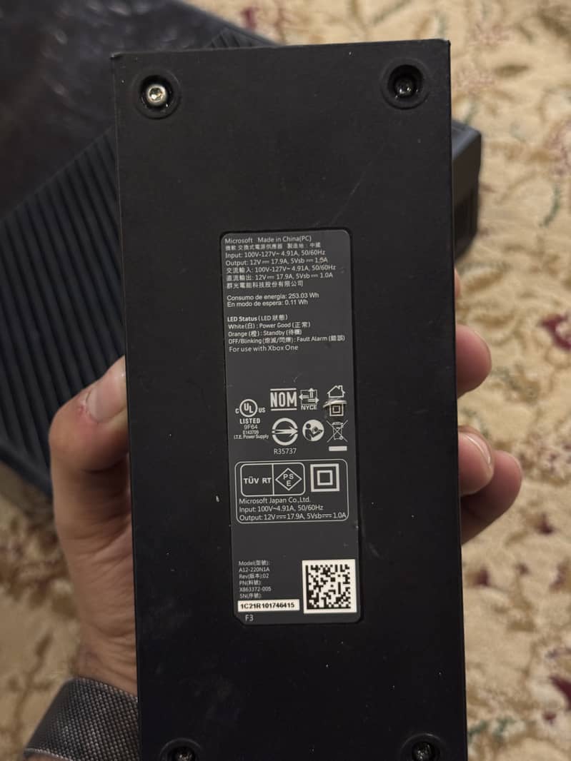 X BOX One 6