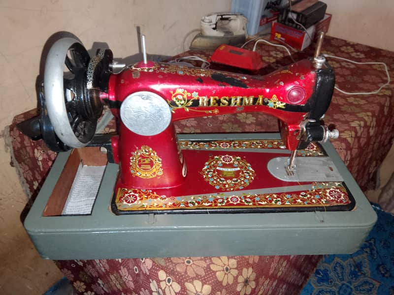 sewing machine RESHMA 1