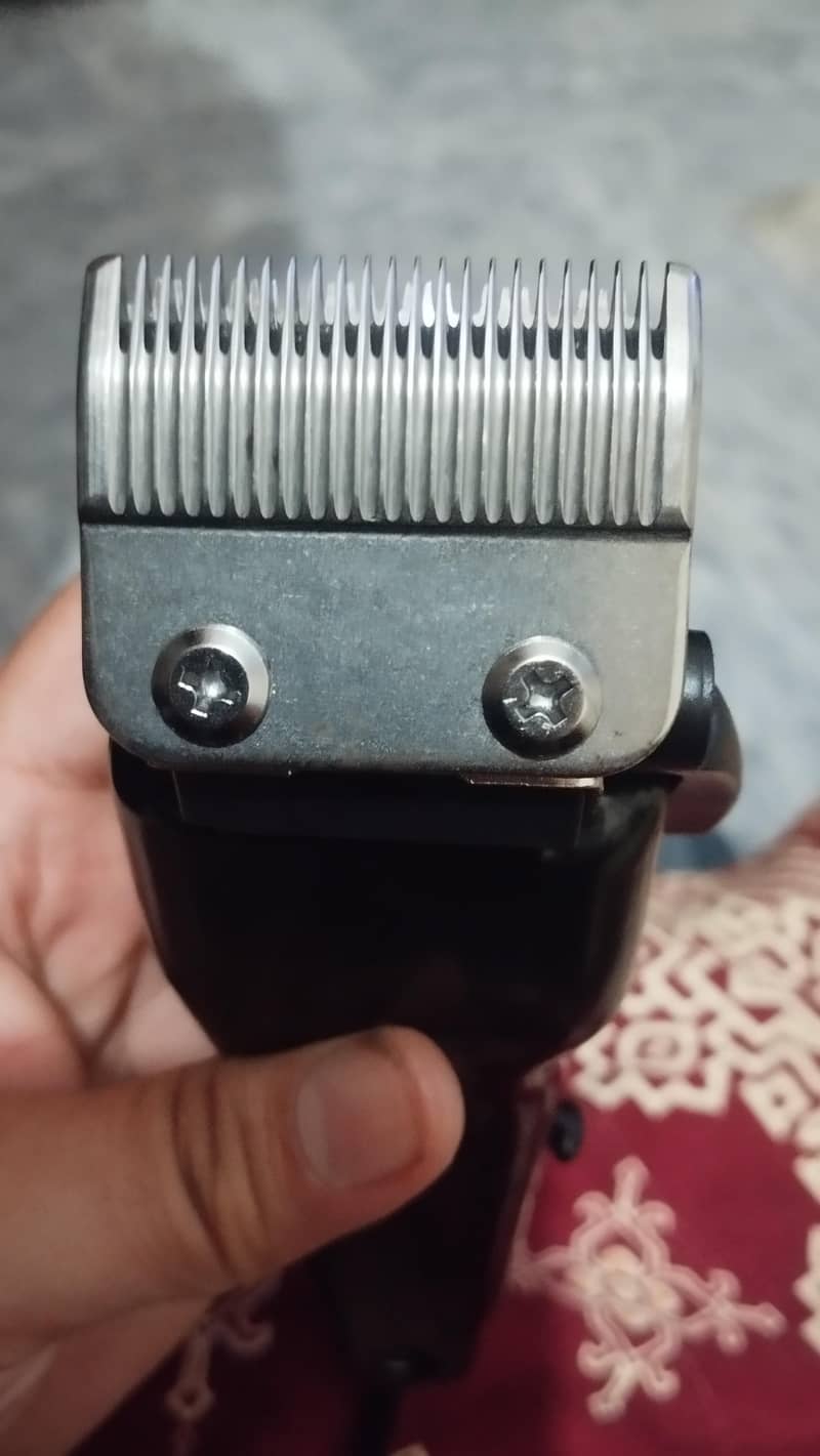 Shaver 3