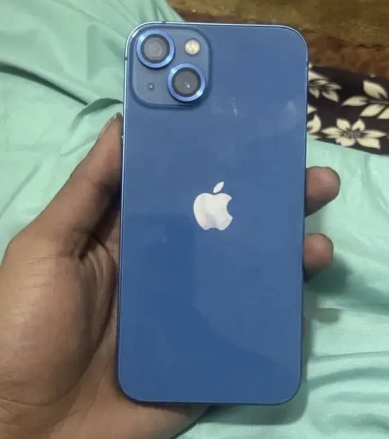 Apple iPhone 13 2