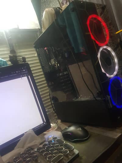 urgent sale i7 6gen gaming pc
