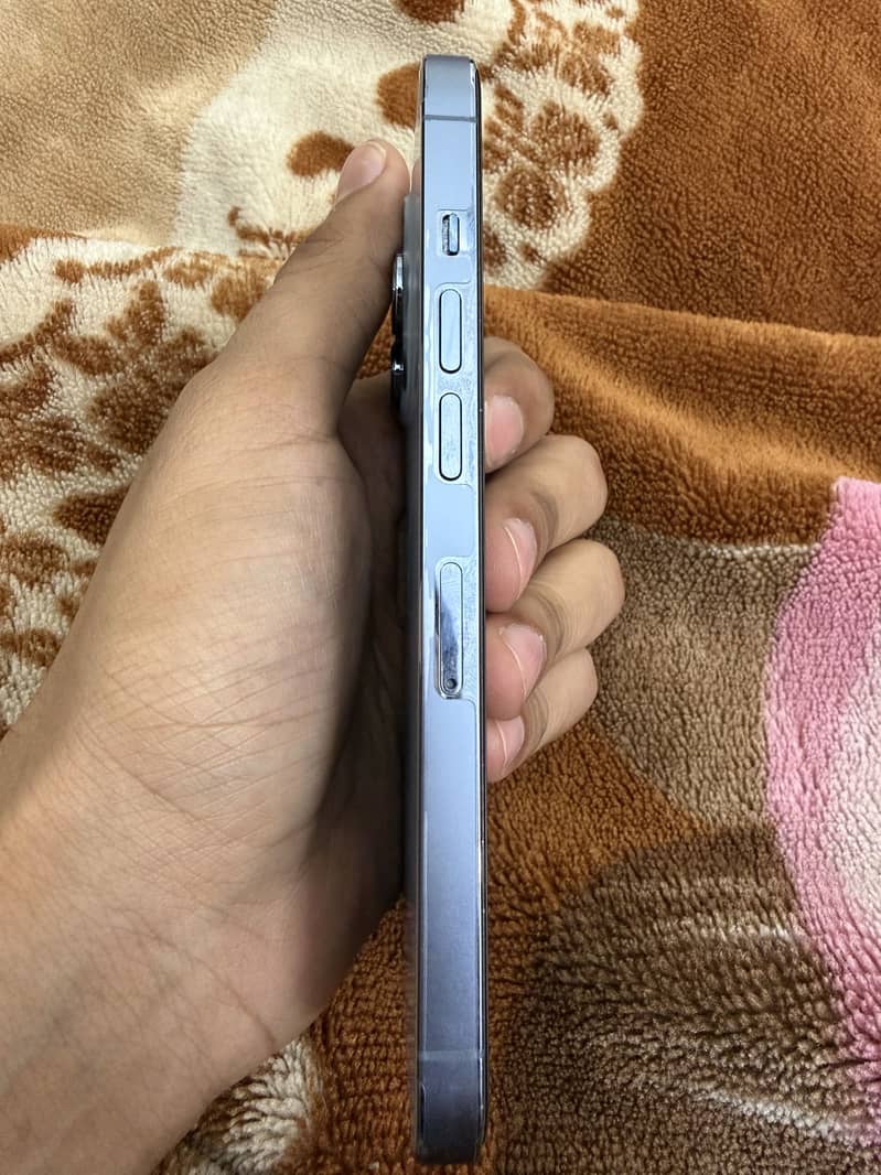 Apple iPhone 13 Pro 0