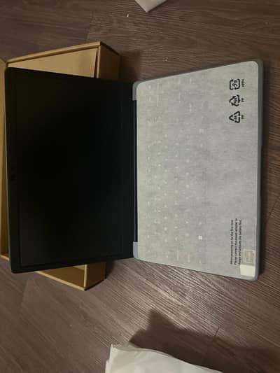 Pin packed Mechrevo R14p Laptop