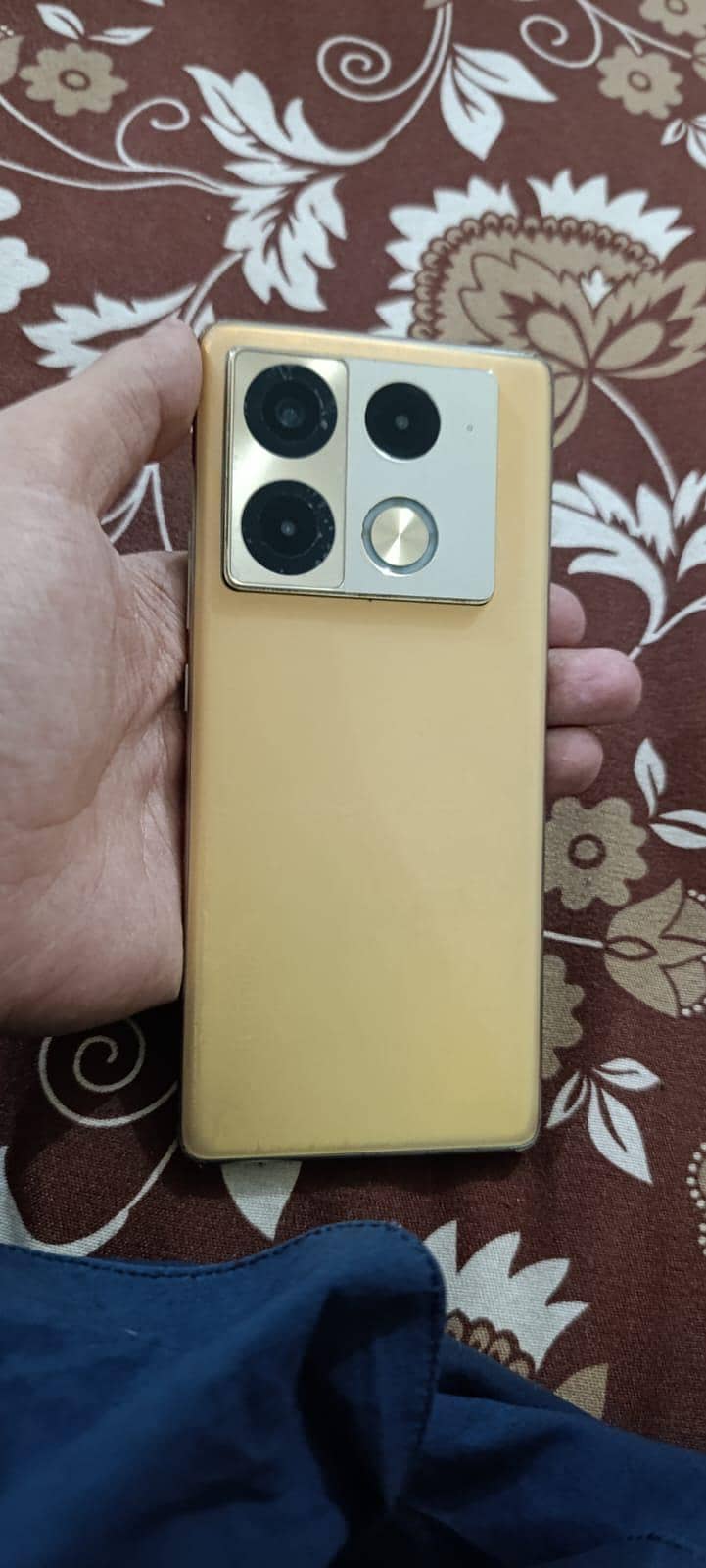 Infinix Note 40 Pro 0