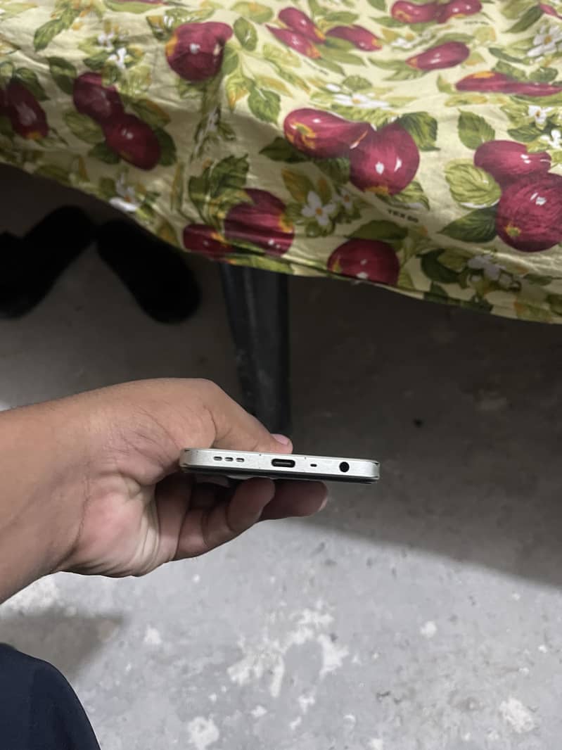 OPPO A38 1