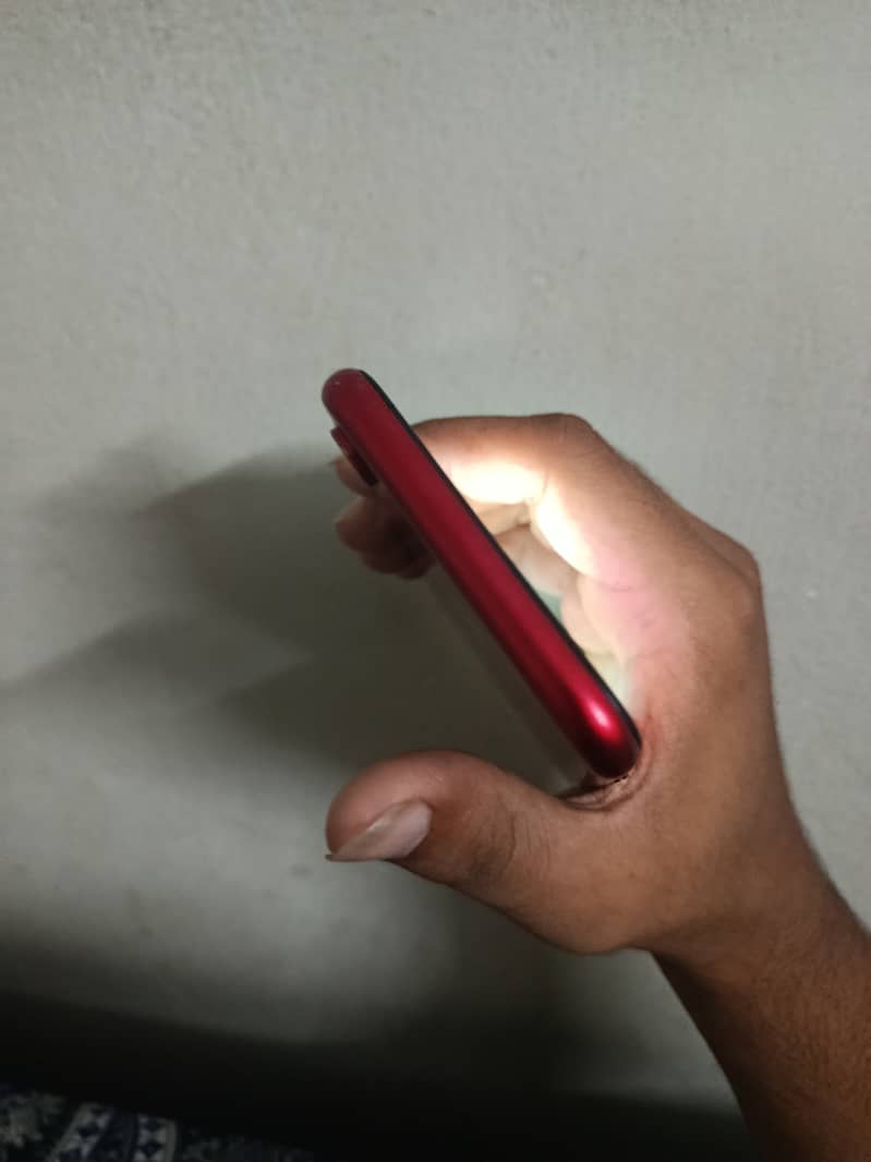 Apple iPhone XR 1