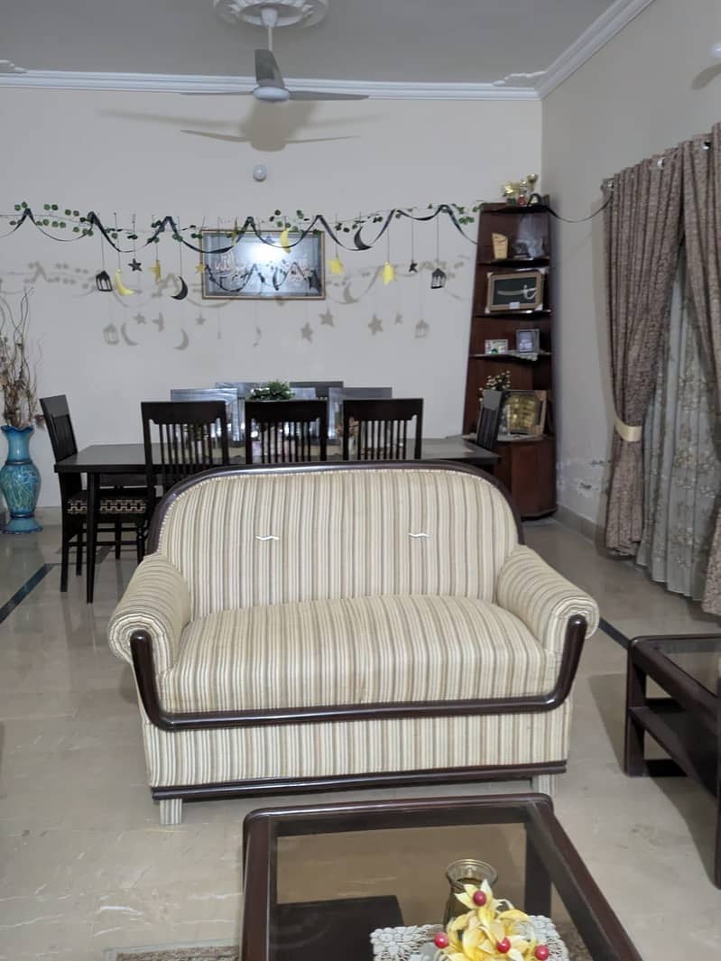 Beige sofa set 2