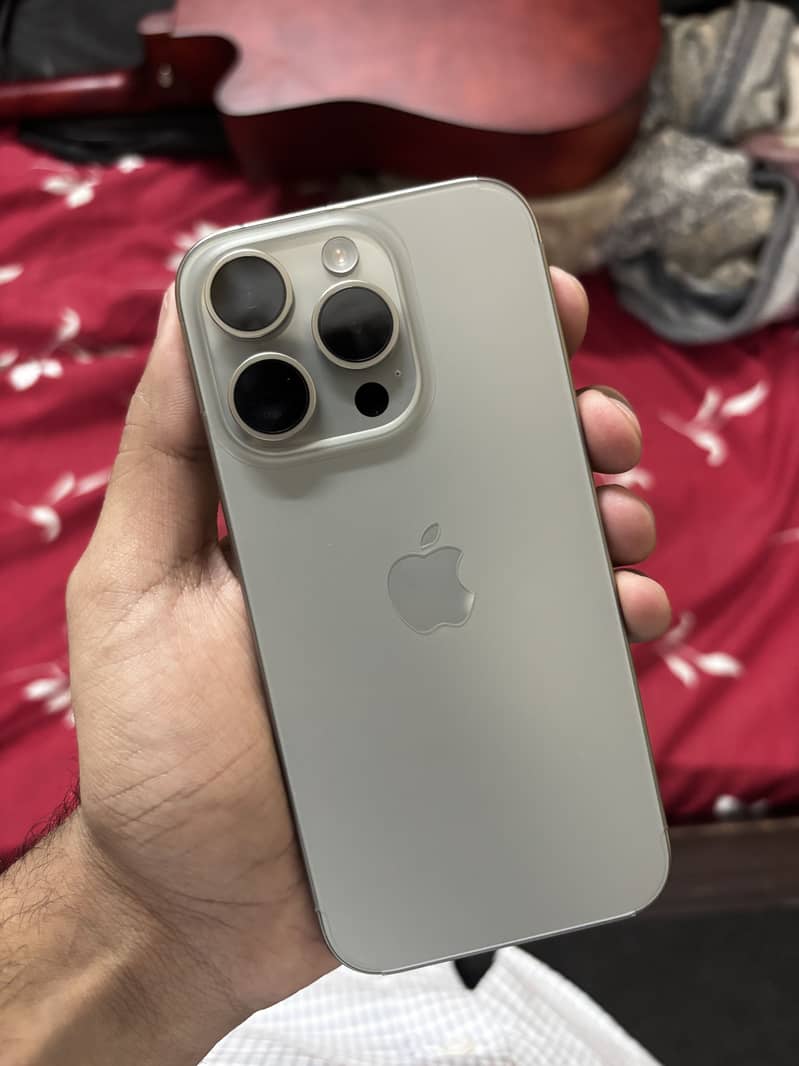 Apple iPhone 15 Pro 1
