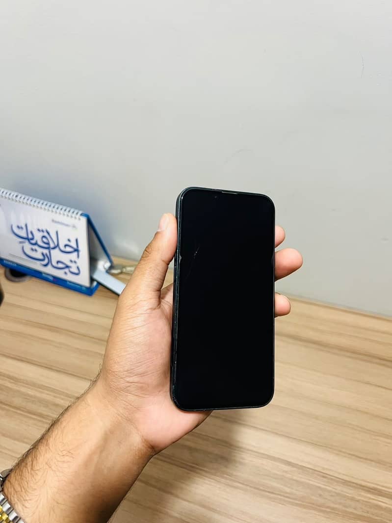 Apple iPhone 14 6