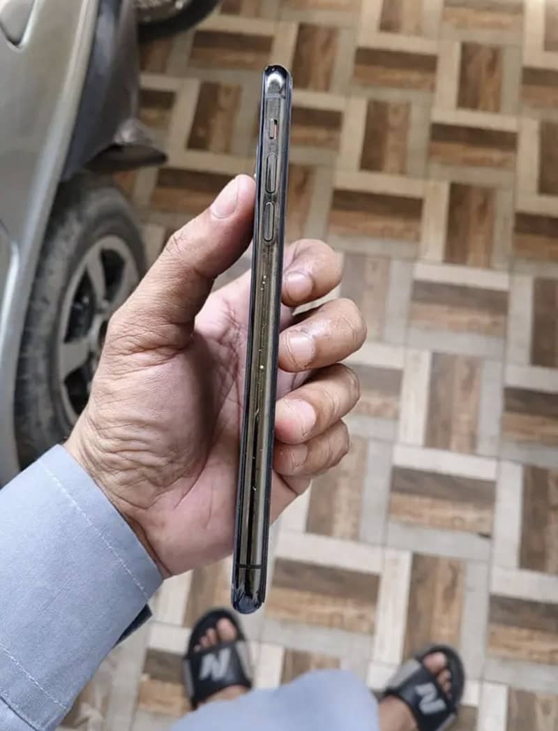 iPhone 11 Pro Max PTA approved 1