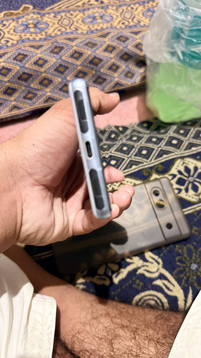 Google Pixel 7a 2