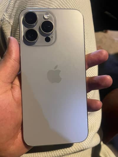Apple iPhone 15 Pro Max (FU)