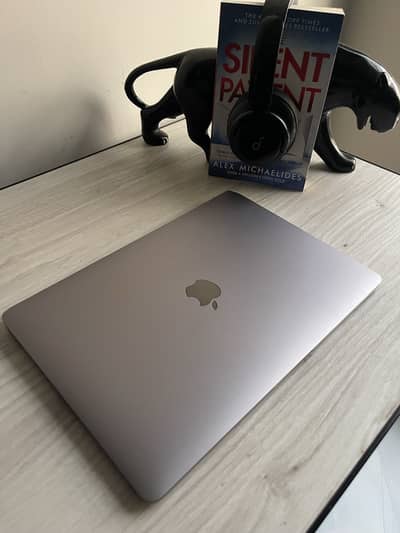 Macbook Air M1 13' 8/256 Silver 85% Battery | Original Box & Charger