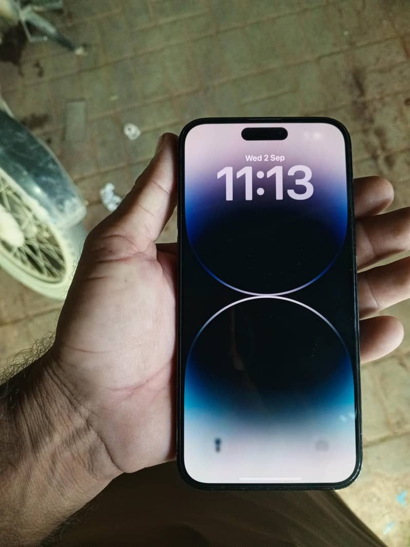 Apple iPhone 14 Pro Max 0