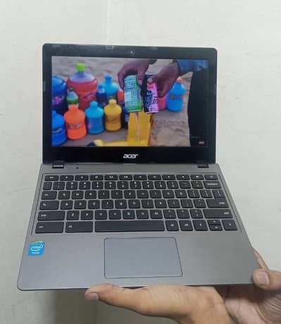 Acer C740 WOS 11 2/128GB M2 SSD 11.6in display