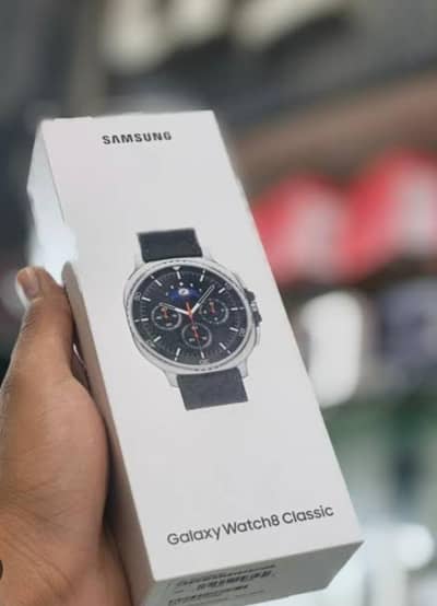 Samsung Galaxy Watch 8 44mm Available