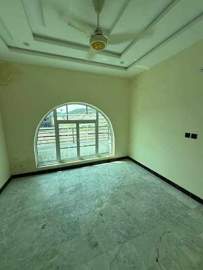 5 Marla full house available for rent in FMC adjacent to multi garden B17