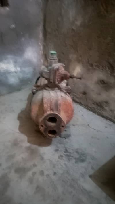 moter pump bilkul ok he mare pas zada haen is liya sell karraha hon