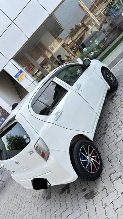 Daihatsu Mira 2014