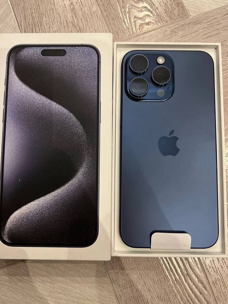 Apple iPhone 15 Pro Max 0