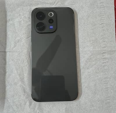 Vivo V70 5g 12/256GB  | 10/10 | Original Box | Only 2 Weeks Used