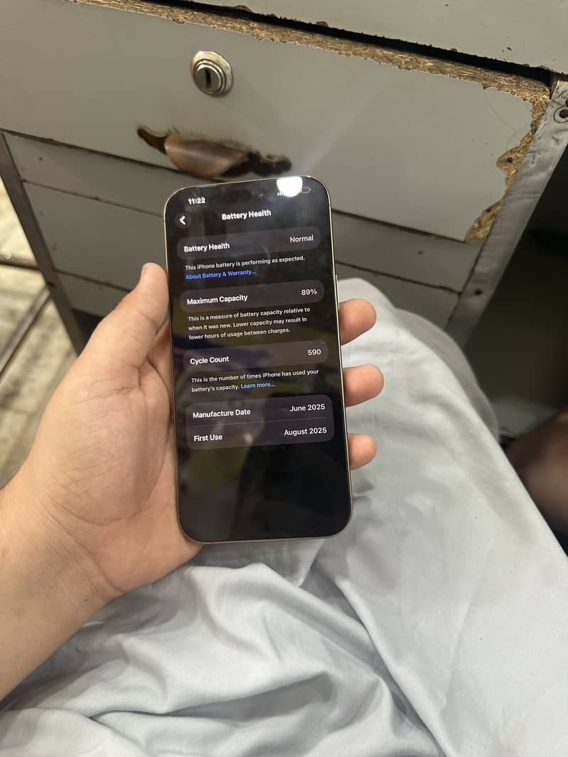 Apple iPhone 16 Pro Max 5