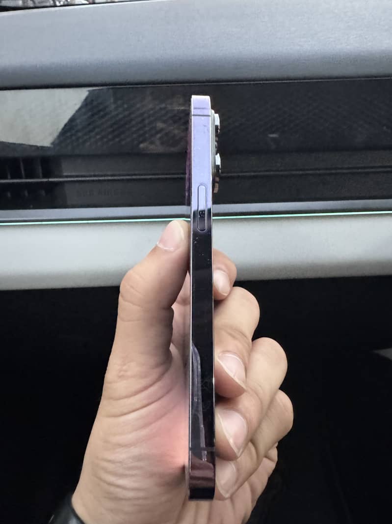 Apple iPhone 14 Pro 3