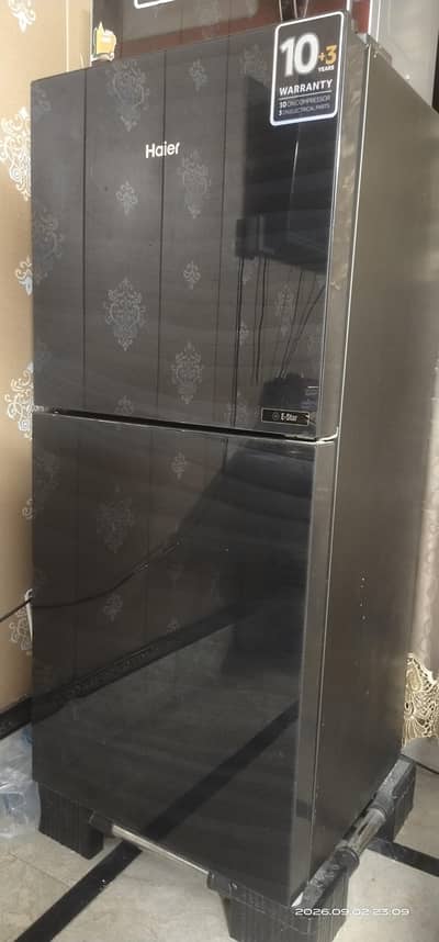 Haier E-Star Refrigerator HRF-216 EPB-01 Black