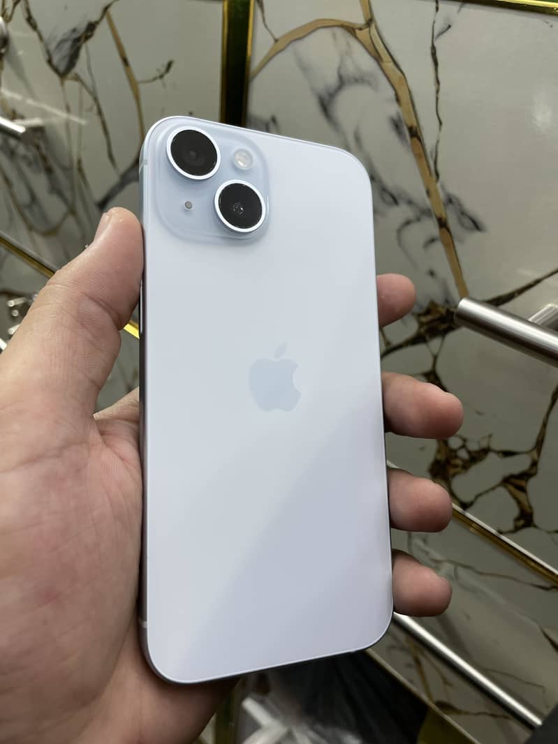 Apple iPhone 15 0