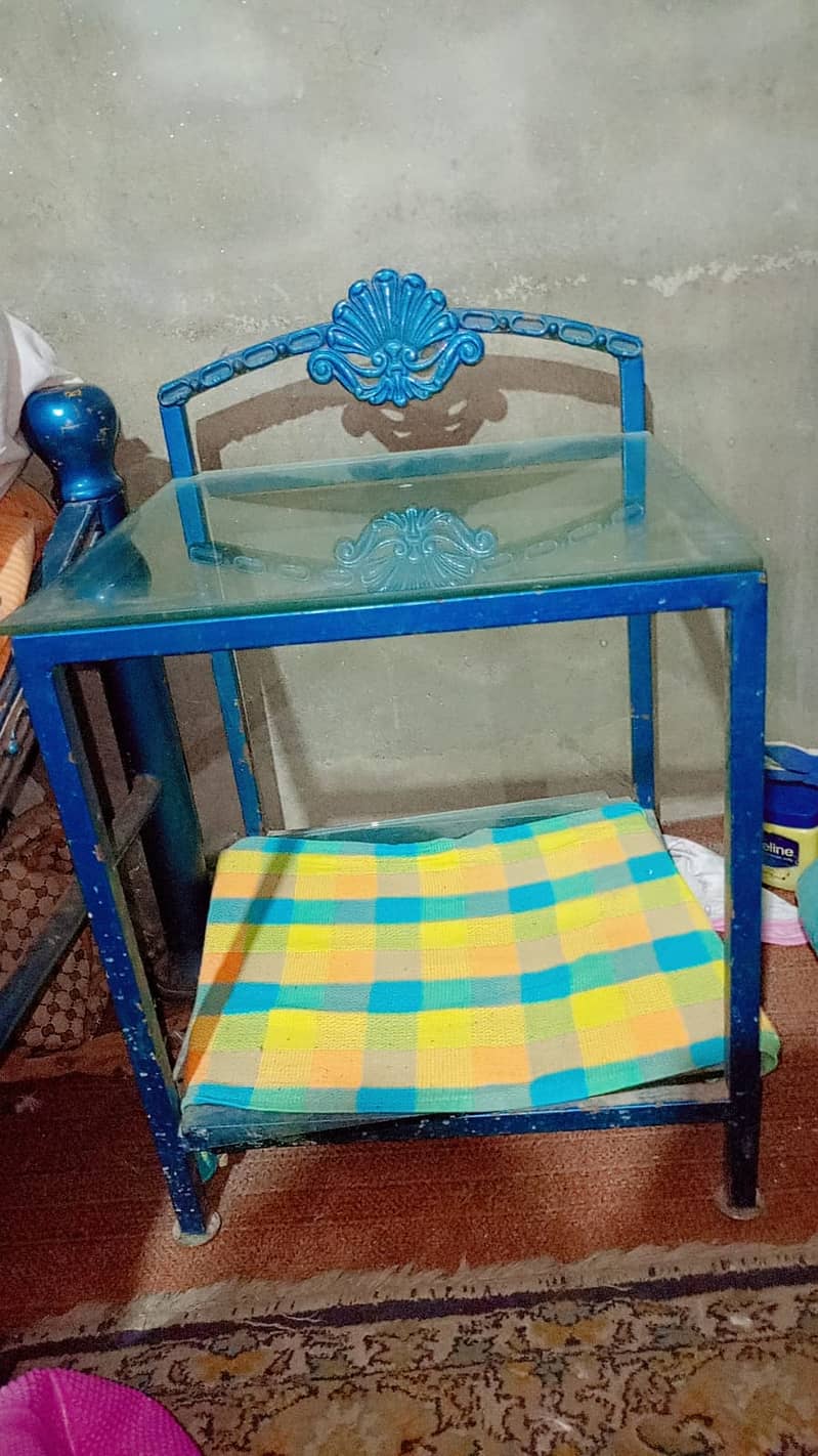 Iron bed set 4