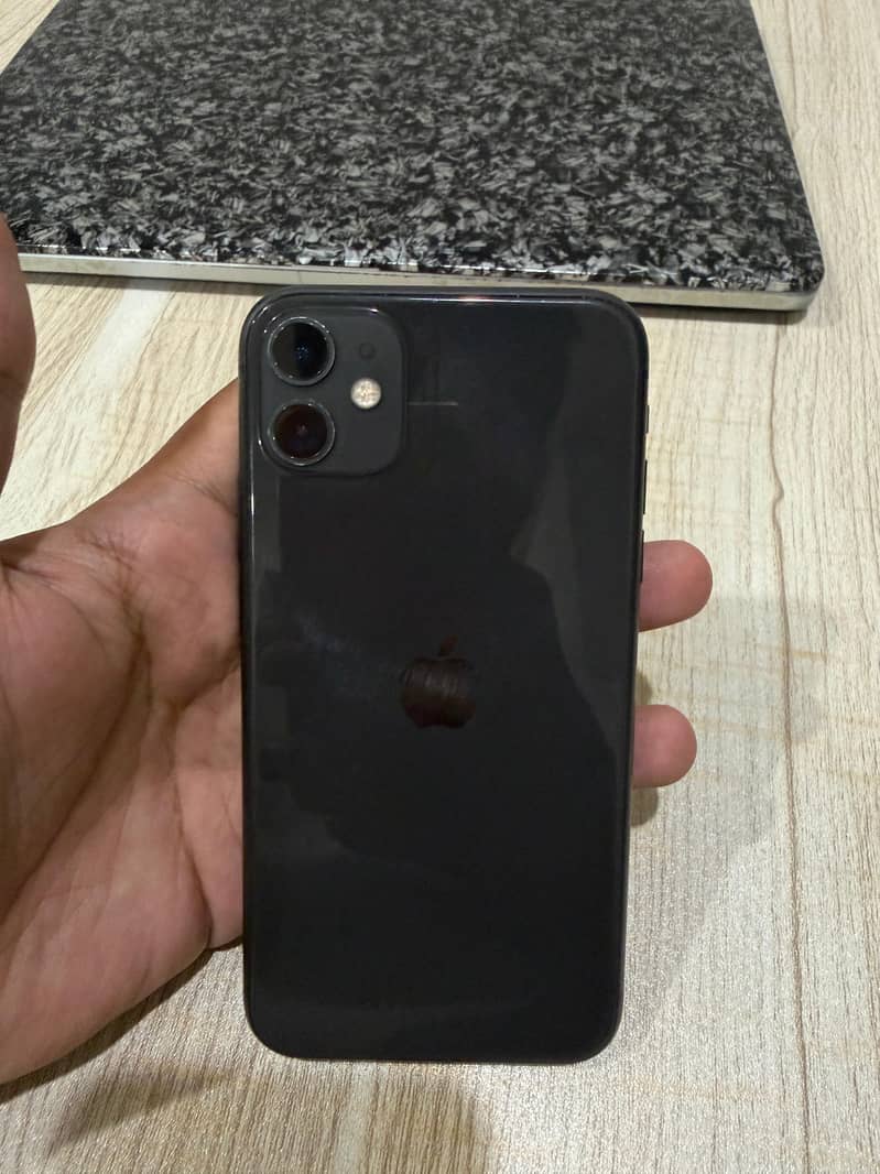 Apple iPhone 11 0