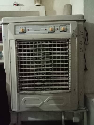 ROOM COOLER
