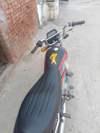 exchange Karni hay bike 70 ya 125
