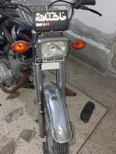urgent sell VIP condition all ok original colour red