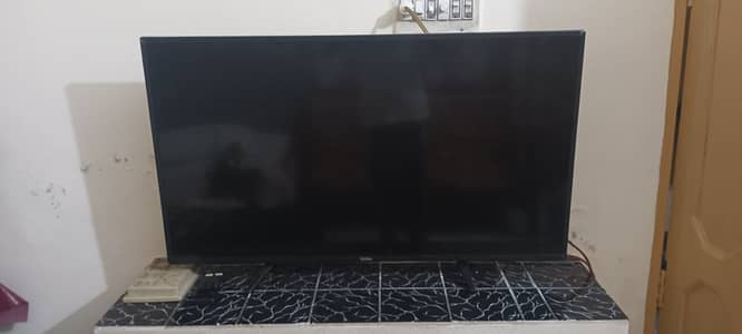 Haier android LCD 42 inches