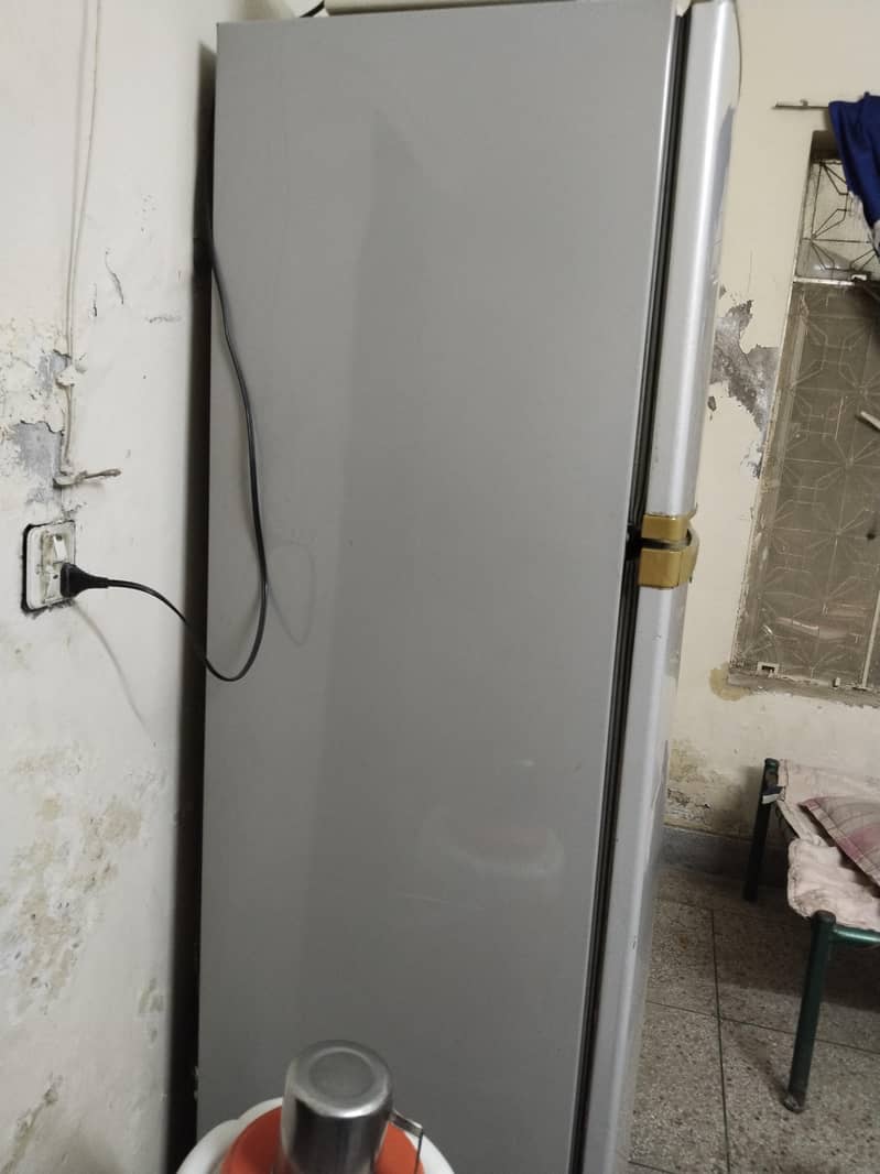 orient fridge 2