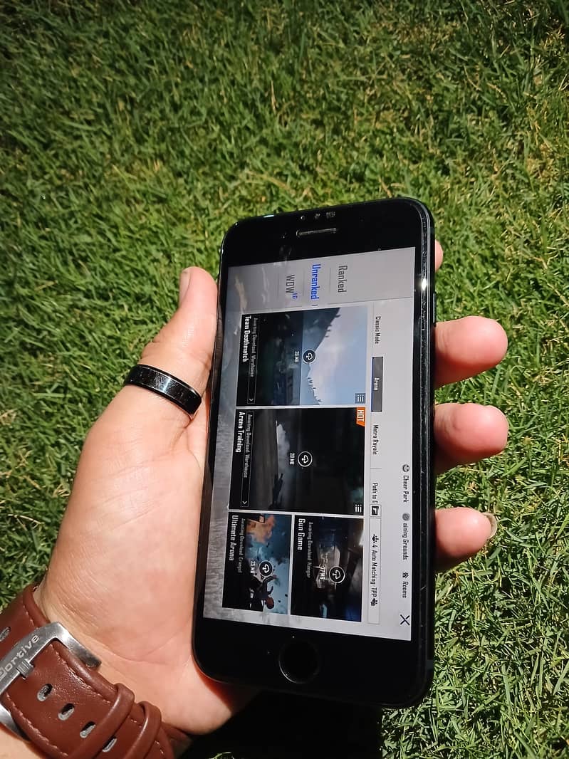 Apple iPhone SE 0