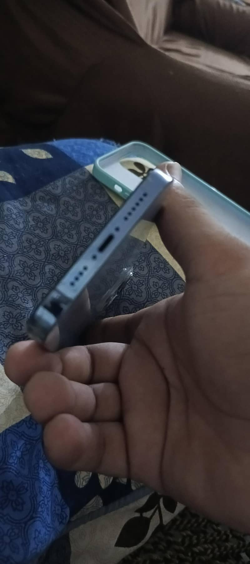 Apple iPhone 13 Pro Max 1