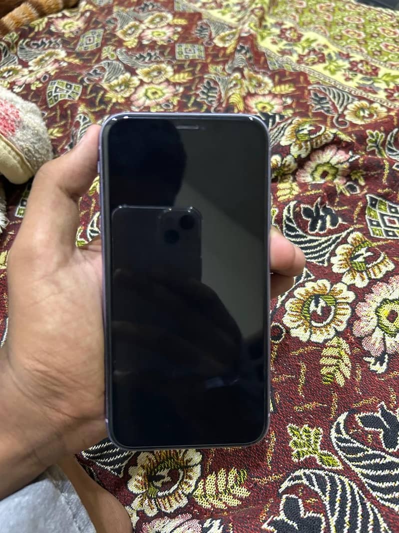 iPhone 11 5