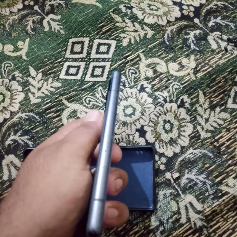 Google Pixel 7a 1