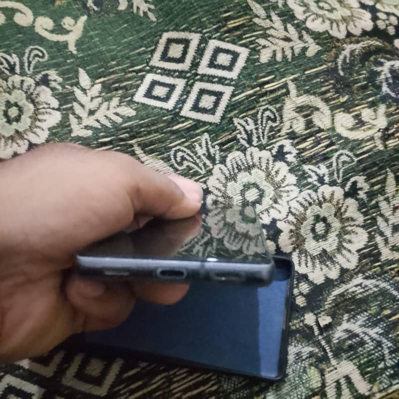 Google Pixel 7a 4