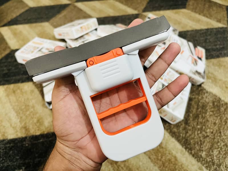 Mini Foldable Desktop Mop / Sponge 0