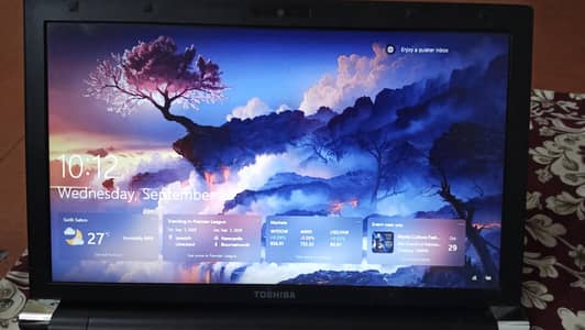 Toshiba lap top for sale