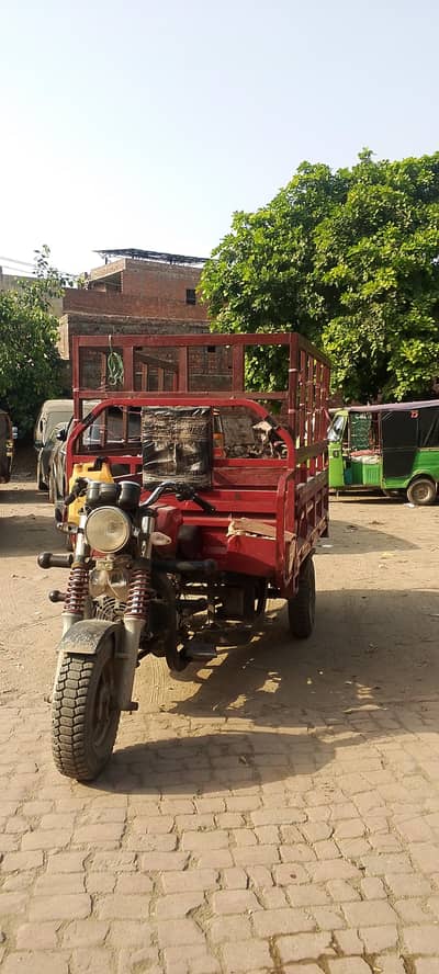 LAL DIN Loader rickshaw