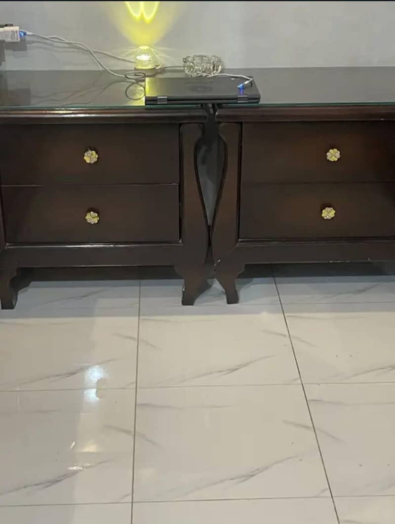 Bedroom set 0