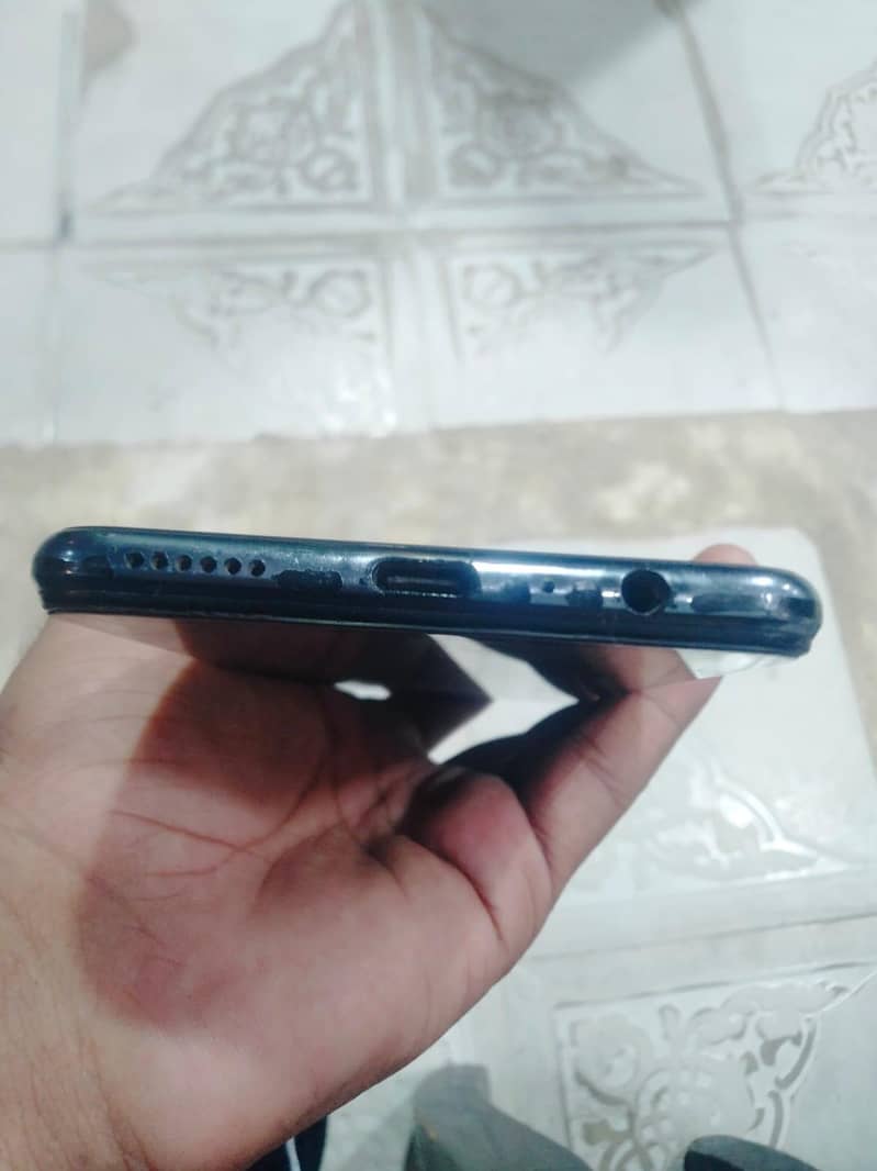 Vivo V21e 4