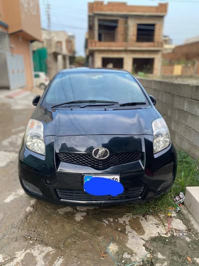 Toyota Vitz full option