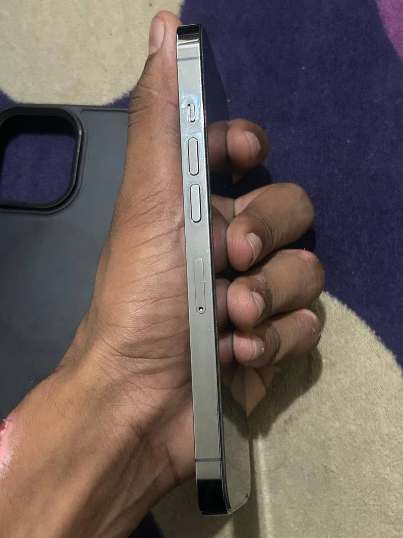 Apple iPhone 13 Pro 5