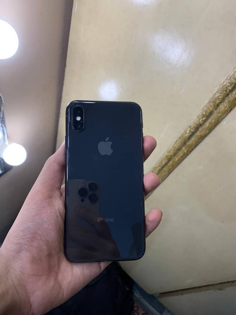 Apple iPhone X 1