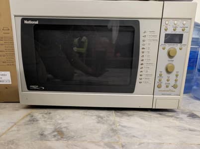 NATIONAL / PANASONIC MICROWAVE FOR SALE